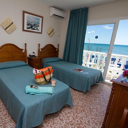 Hotel Mediterraneo Carihuela Torremolinos Exterior foto